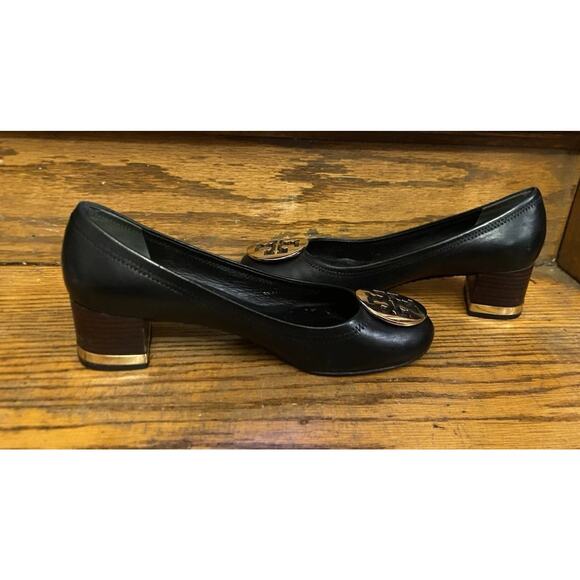 Tory Burch Amy Logo Pump Heels Shoes Womens Size 8.5M Black Leather Slip On - Picture 7 of 11